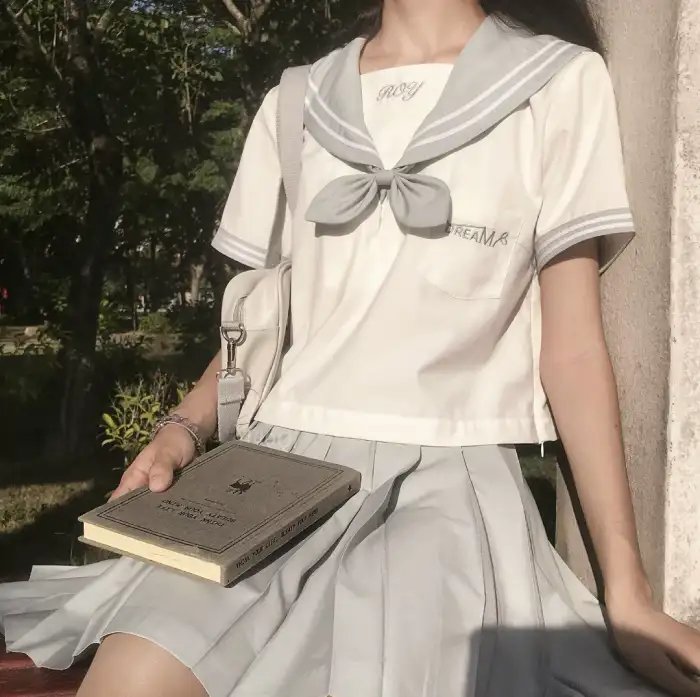 俏女小神探